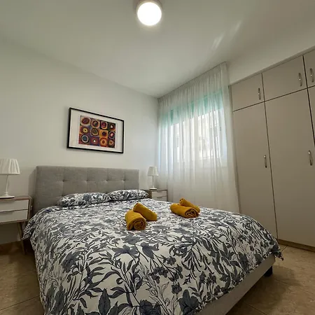 Apartment Olivia Mackenzie 2 Bedroom Flat With Pool *