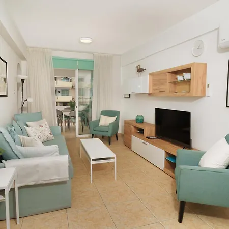 Olivia Mackenzie 2 Bedroom With Pool Great For Families Lejlighed Larnaca