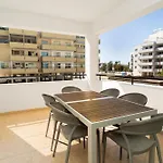 Olivia Mackenzie 2 Bedroom With Pool Great For Families