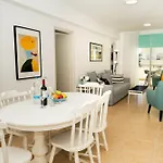 Olivia Mackenzie 2 Bedroom With Pool Great For Families * 라르나카