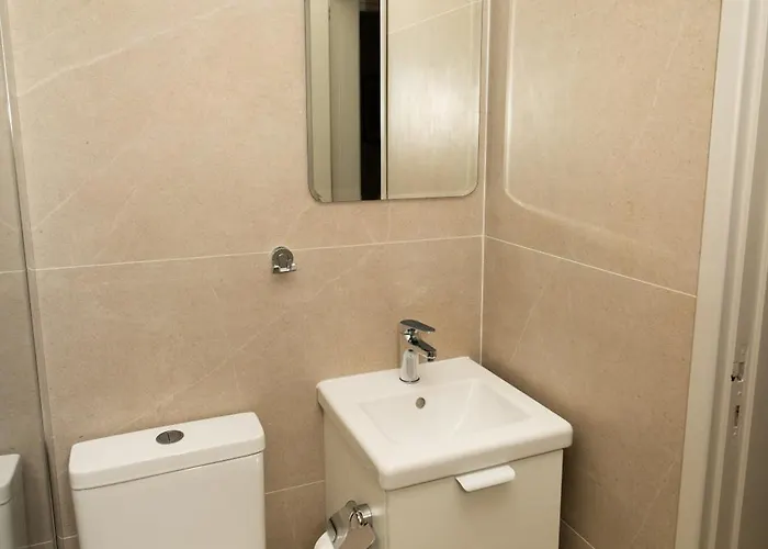 Апартаменти Olivia Mackenzie 2 Bedroom With Pool Great For Families Ларнака